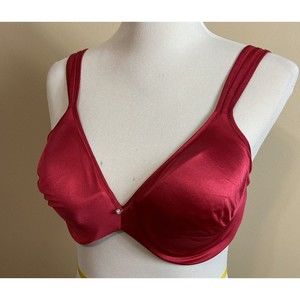 Playtex Secrets Underwire Size 36D Lined Smooth Charm Adjustable Straps Red